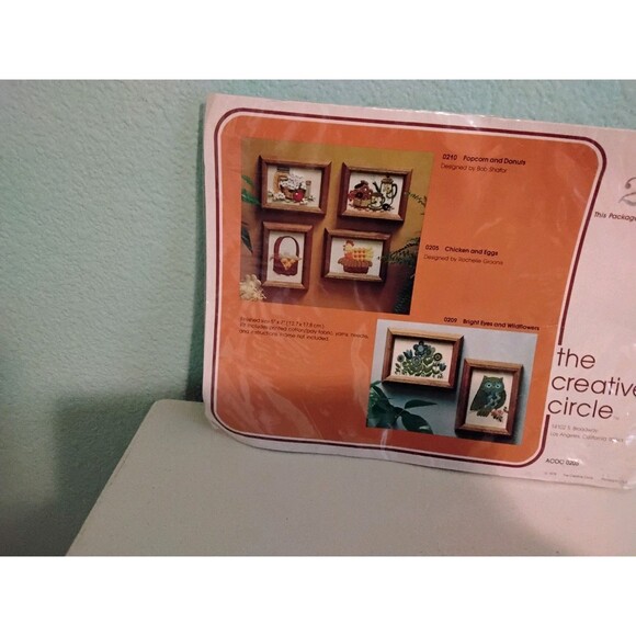The Creative Circle POPCORN AND DONUTS 210 Crewel Embroidery Kit  1982 New - Picture 2 of 4